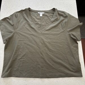 NWT Women's Athleta Top